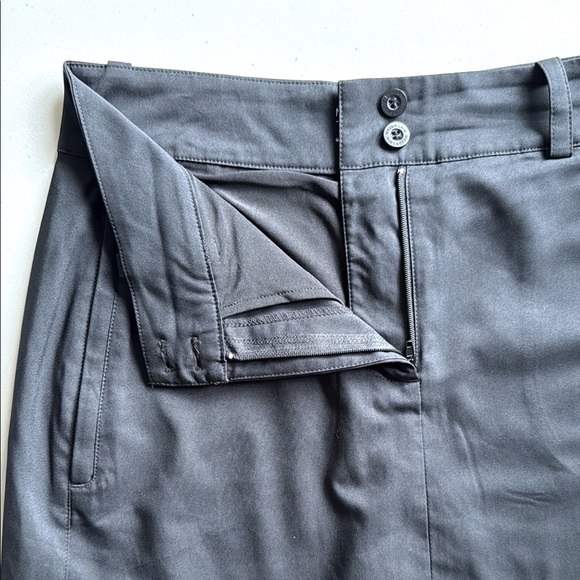 Maggie Lane Black Athletic Skort with Zip Pockets - Picture 5 of 14